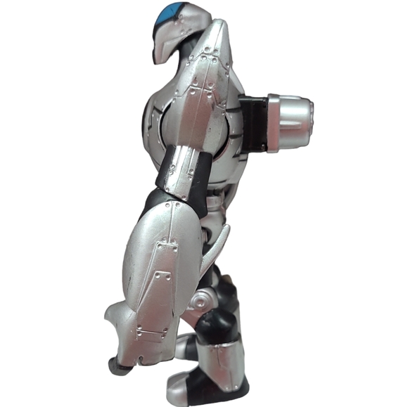 2011 SPINMASTER REDAKAI SILVER METANOID ACTION FIGURE - 4" - Picture 4 of 16